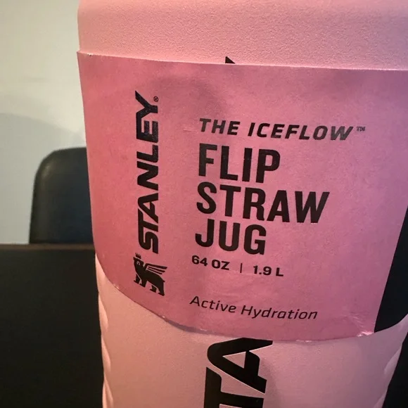 Messi Stanley 64 oz - Picture 2 of 3